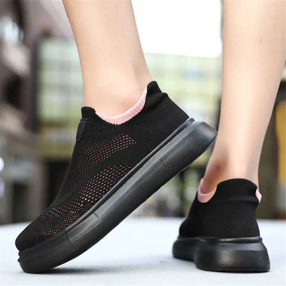 Tech Accessories For Students - Stoking Platform sepatu cokelat untuk wanita